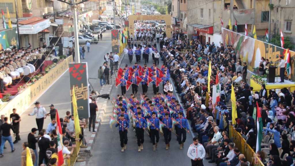 مشق تربیت در مدرسه حزب الله