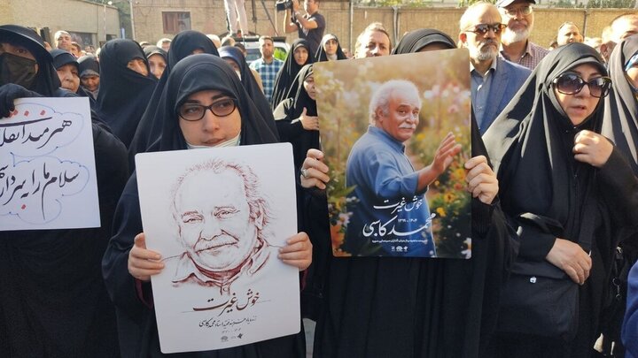 هنرمند باغیرت