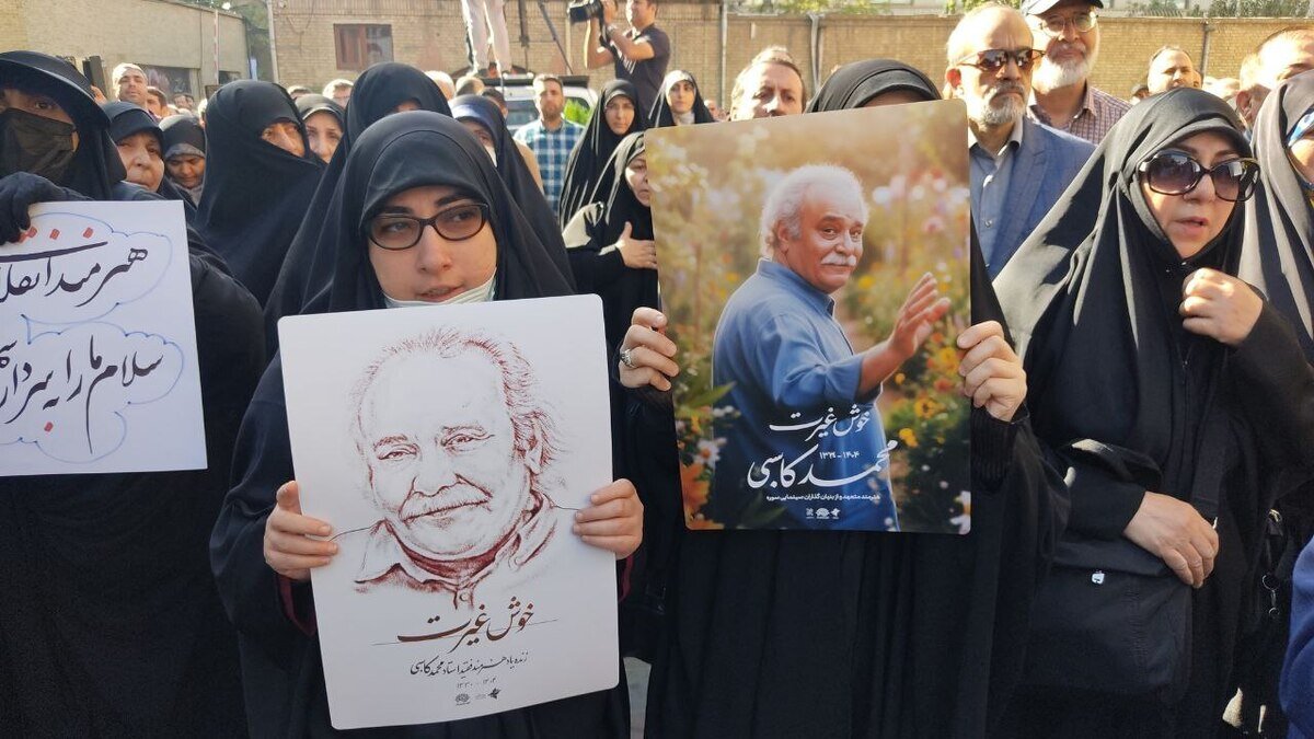 هنرمند باغیرت