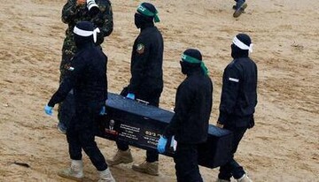 جنازه جلاد تحویل داده شد