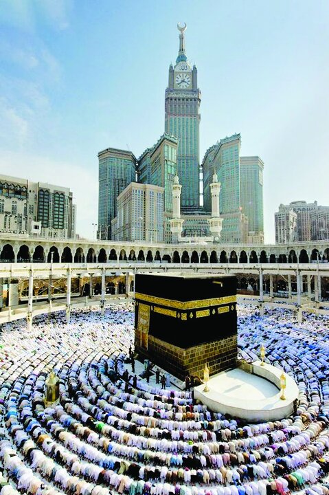 از انسان بی‌خدا تا انسان الهی