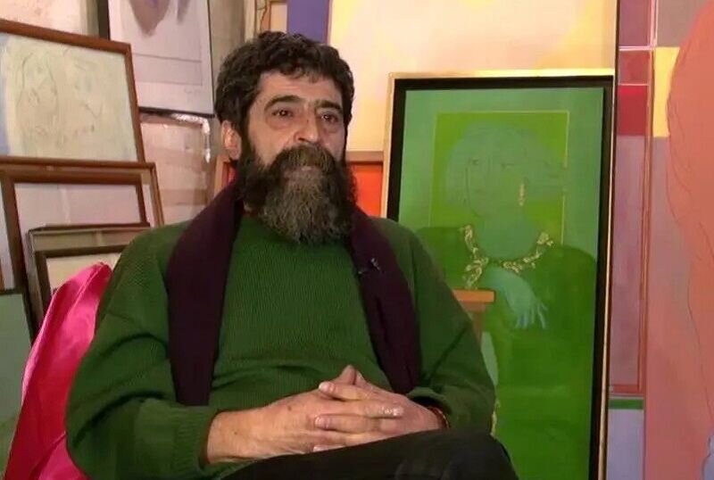 مرور فعالیت هنری بهرام دبیری در موزه هنرهای معاصر