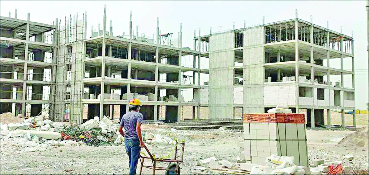 سال‌های دور از خانه!