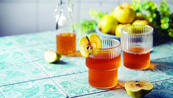 رازهای سرکه سیب: ۳ ترکیبی که قند خون و نفخ را مهار می‌کنند