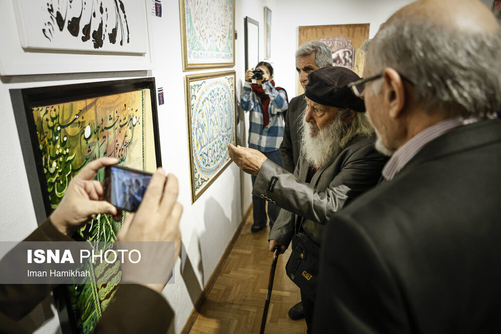 افتتاح سومین نمایشگاه بزرگ هنرمندان پیشکسوت تجسمی