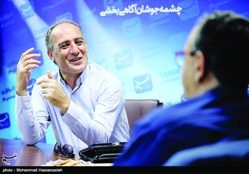 شناخت شاعر از کودکی خود برای خلق شعر کودک امروز کافی نیست