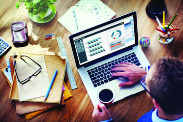 کارمندان خانه‌نشین