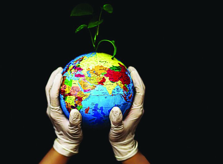 علم؛ دروازه خیر و شر جهان