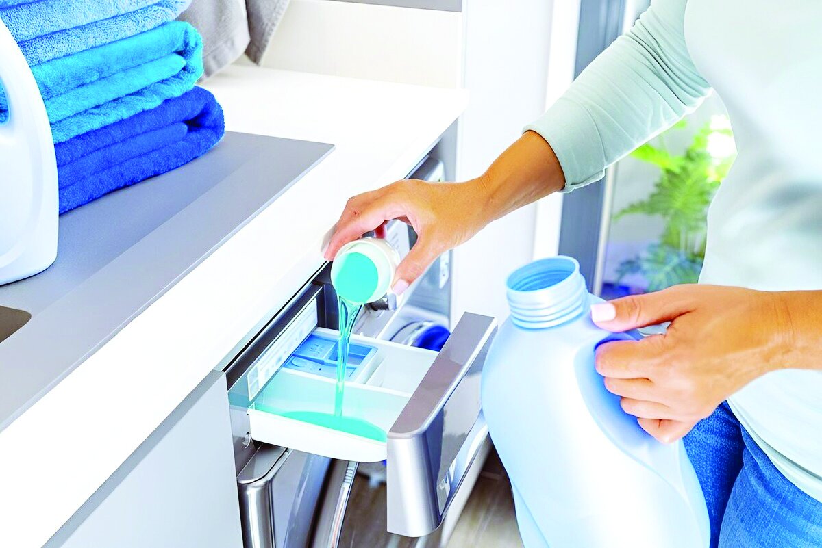 چرا حجم زیاد پودر، شست‌وشو را خراب می‌کند؟