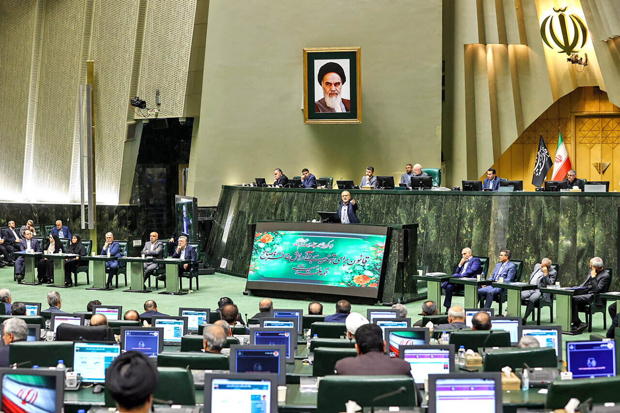 گزارش پزشکیان درباره اجرای سال اول سند توسعه