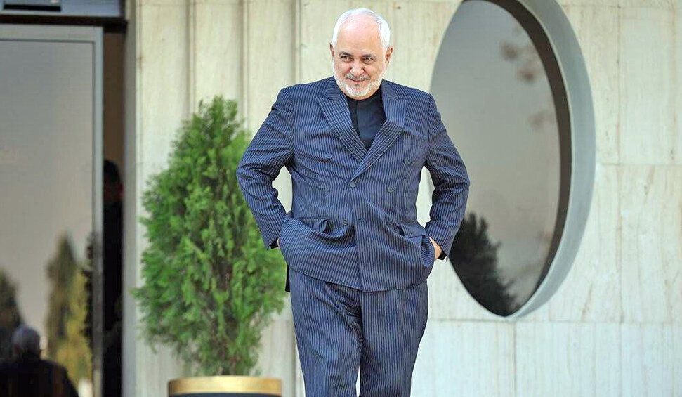 فرار رو به جلوی ظریف