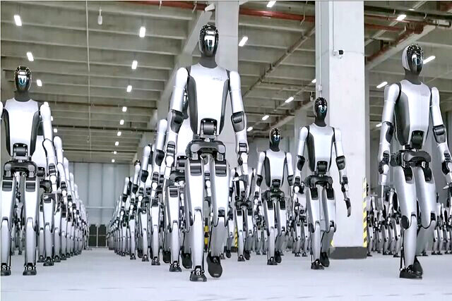 اولین تحویل انبوه ربات‌های انسان‌نما در جهان توسط چین آغاز شد