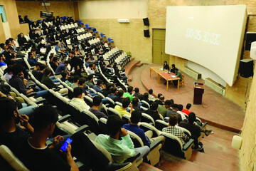 بی‌مهری به کرسی‌های آزاداندیشی