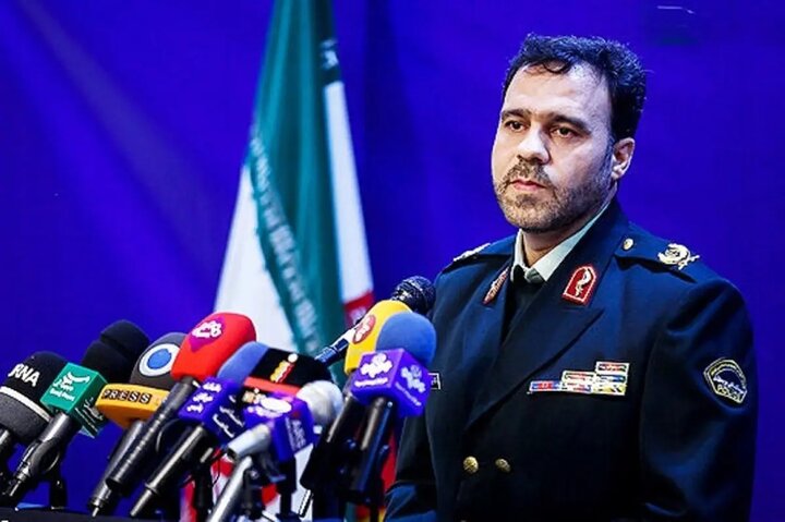 هشدار پلیس، فرمان مشترک جامعه و حاکمیت