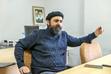 شعر گفتن برای حضرت زهرا(س) هزینه‌دار بوده است