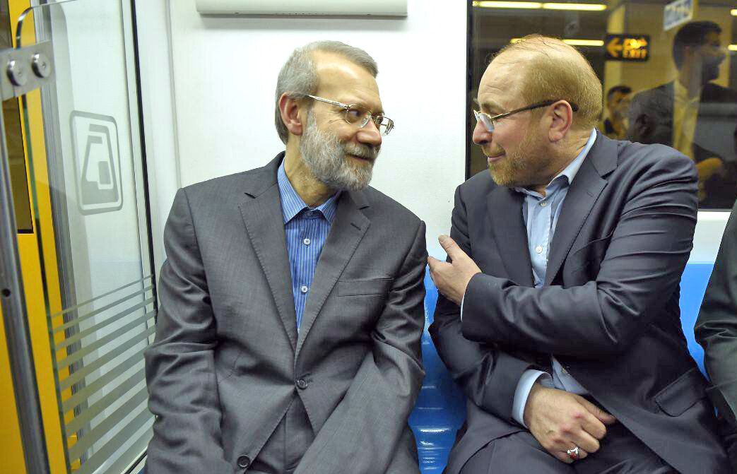 مخفی شده در دود