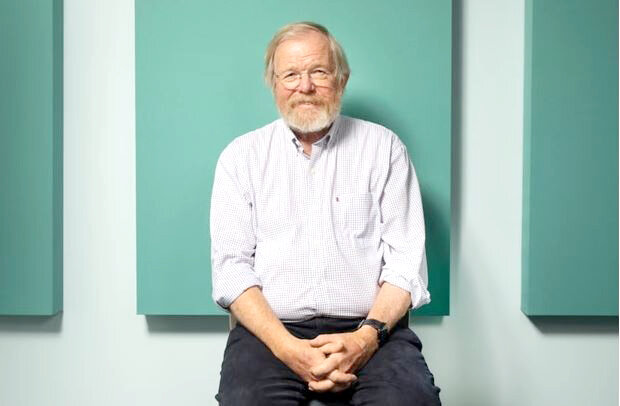 هر بار که کتابی می‌نویسم، انگار اولین بارم است