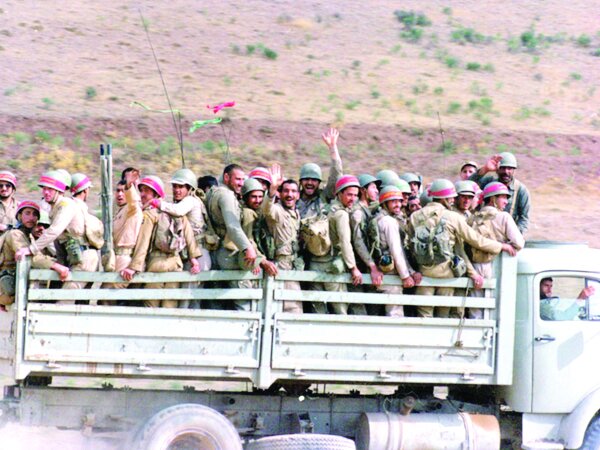 حتی یک فشنگ به بسیج ندهید!