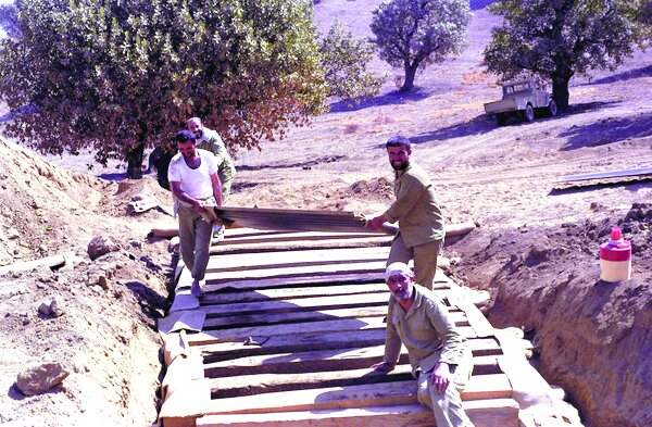 حتی یک فشنگ به بسیج ندهید!