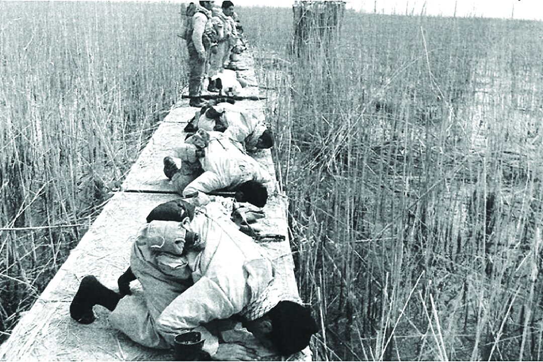 حتی یک فشنگ به بسیج ندهید!