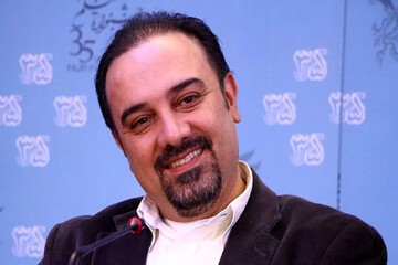 وطن فروشان بی‌وطن