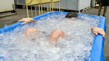 دوش آب سرد همان فواید وان یخ را دارد؟