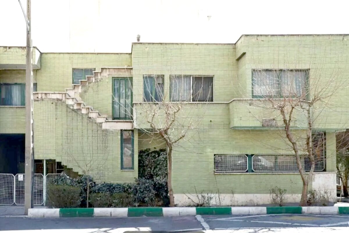 معمار دروغگوی امروز