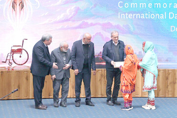 ایران را هر چه بهتر بسازیم