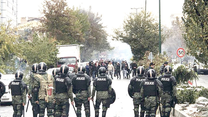 درسی برای آینده