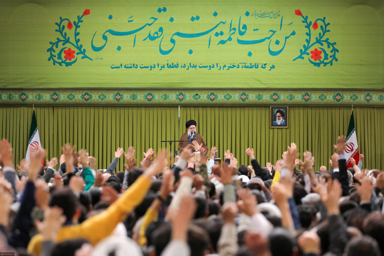 آرایش جنگ تبلیغی