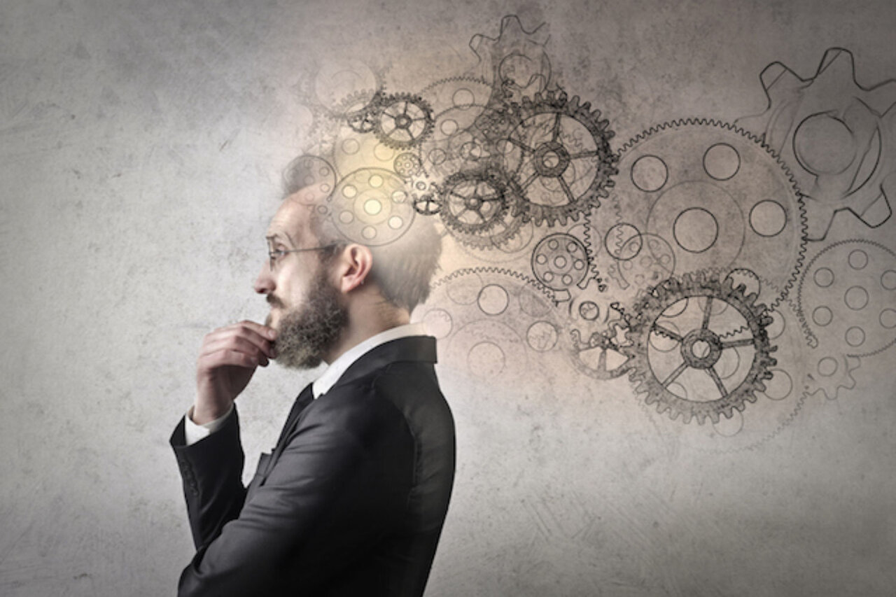 تحلیل می‌کنم، پس هستم!