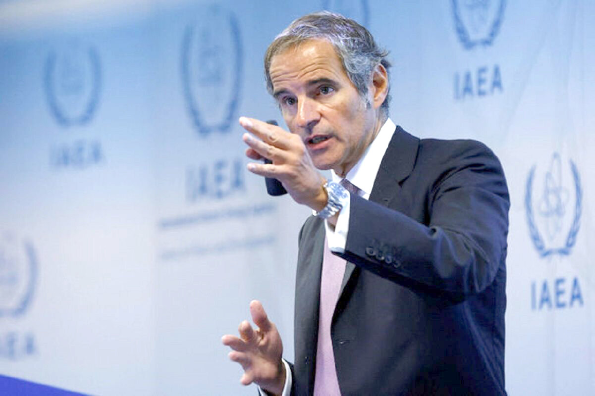 عــروســک و عروسک‌گردان‌ها