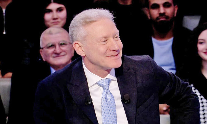 وزیر بی‌نزاکت