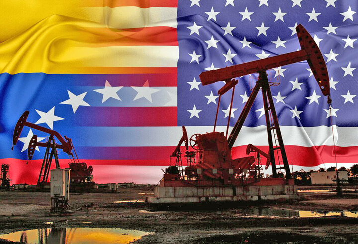 نفت دزدی در روز روشن