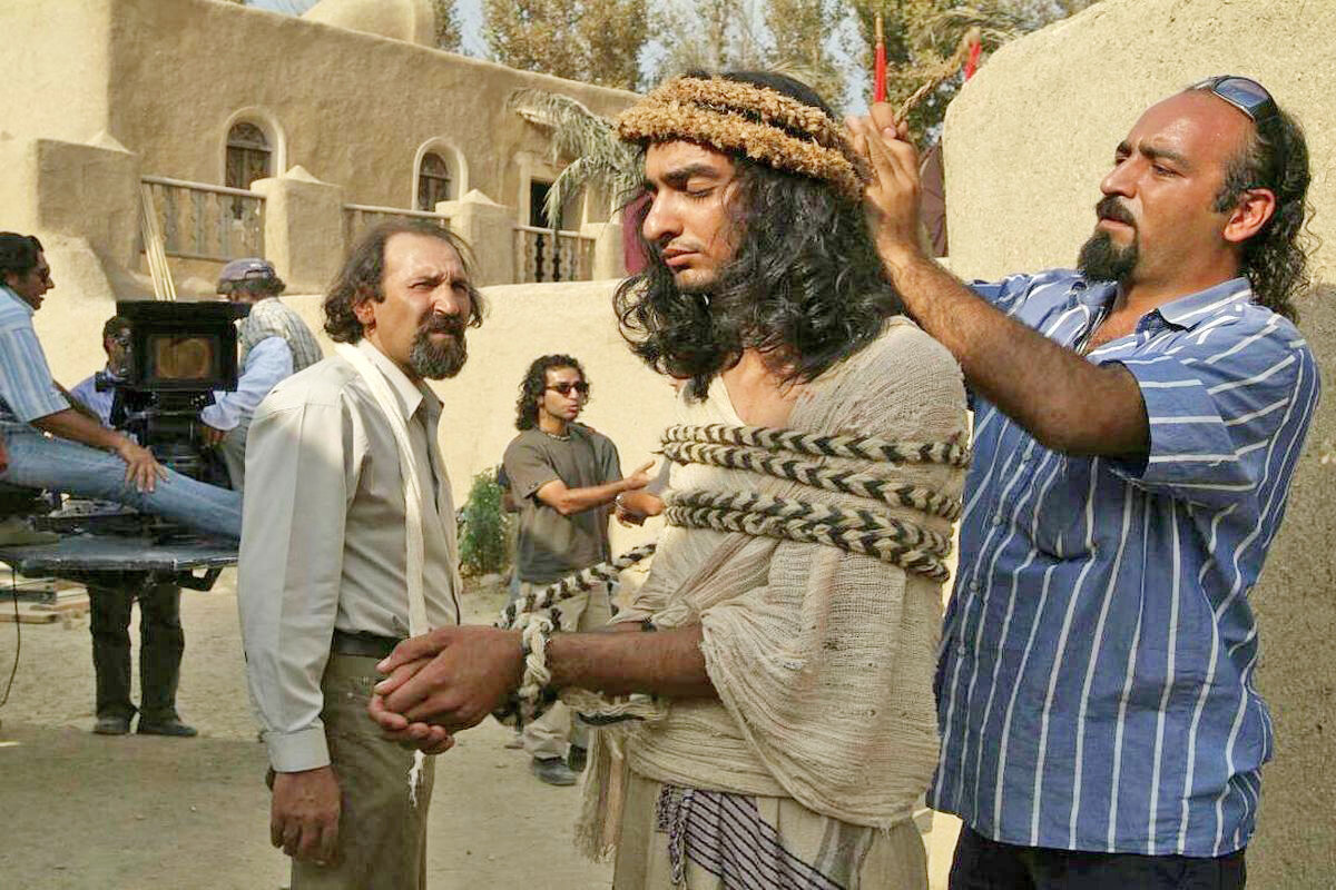 ضرورت خروج از چرخه نمایش و اقدام صرف