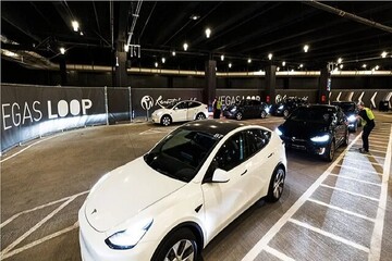 اولین سرویس خودران فرودگاهی «ایلان ماسک» راه افتاد