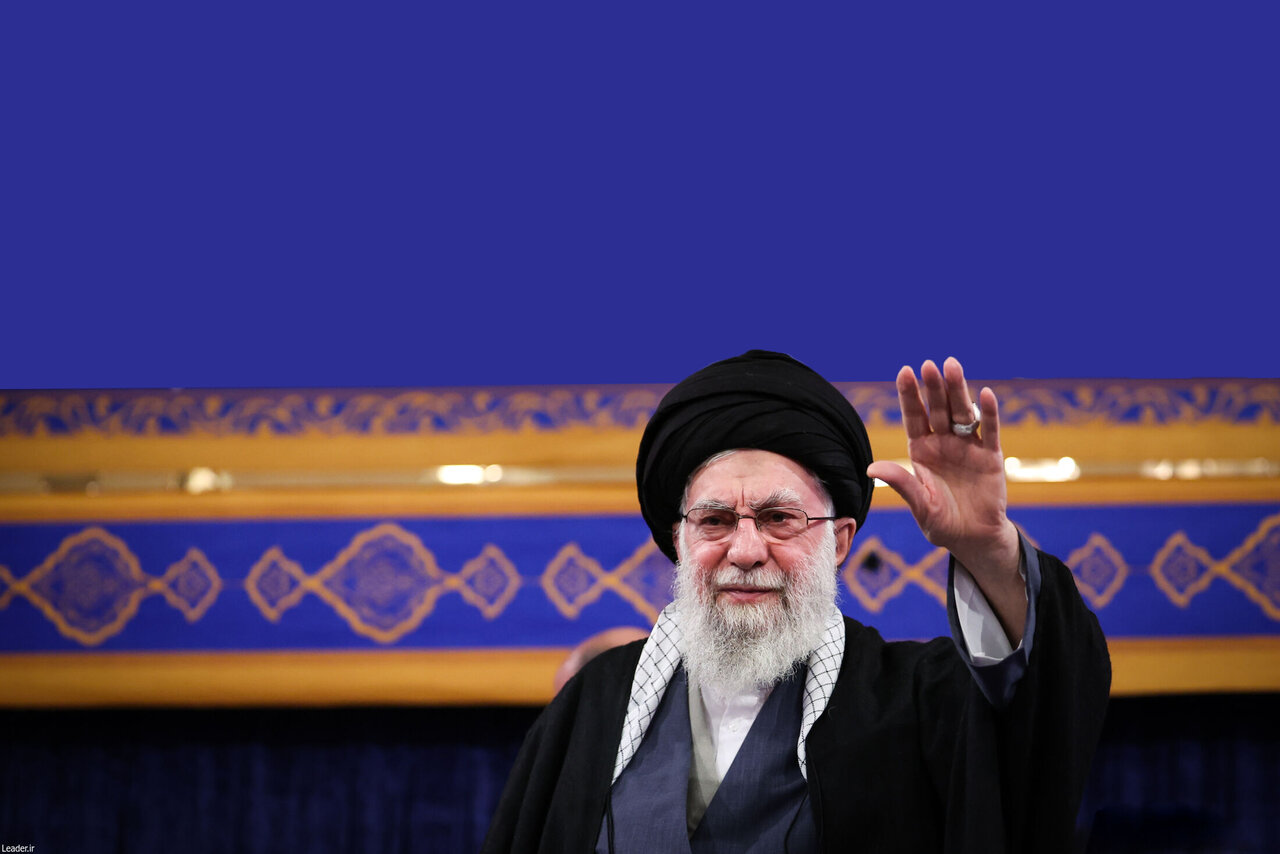 دشمن را به زانو درخواهـیم آورد