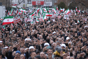راهپیمایی زنجانی‌ها در محکومیت اغتشاشات