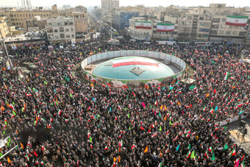 آشوب‌طلبی دشمن و همدلی ملی