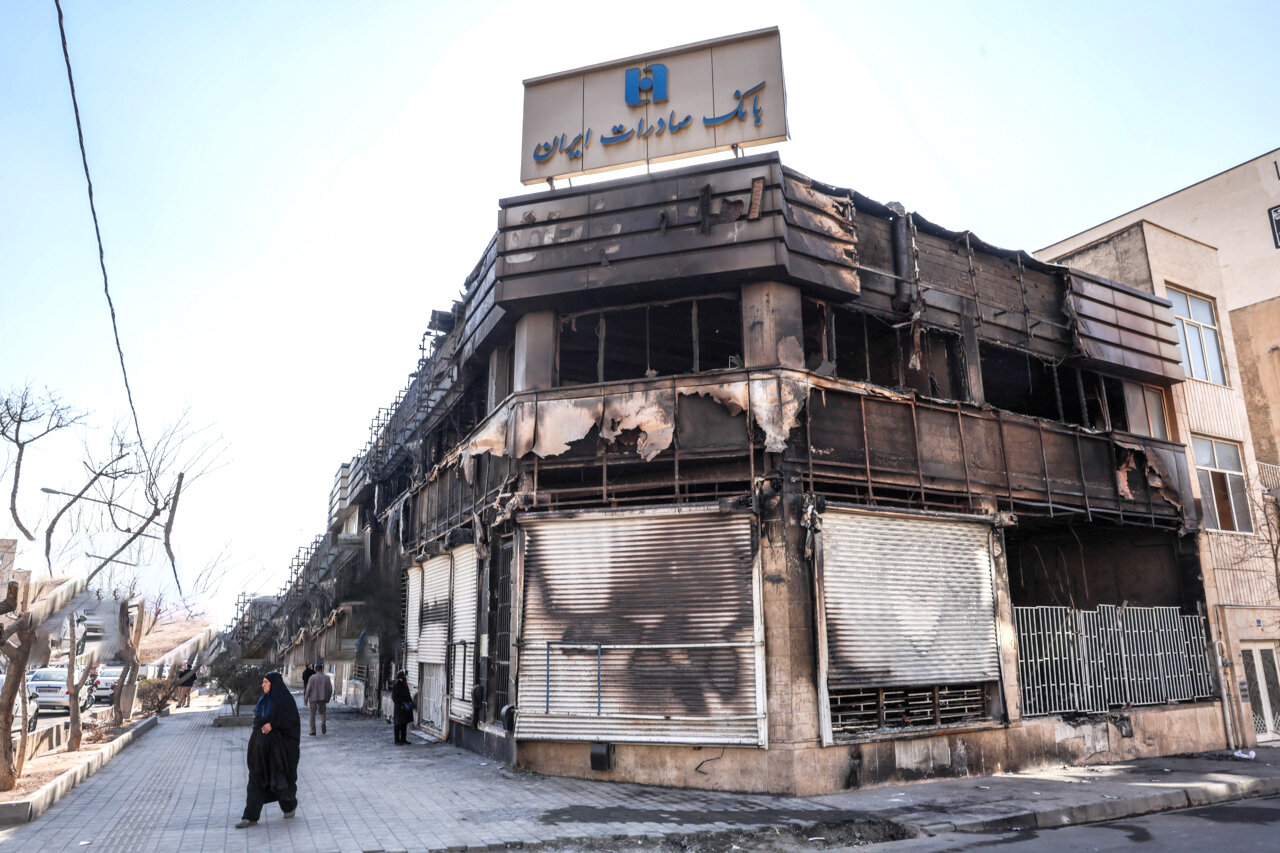 مردم، خودی هستند