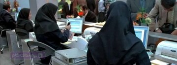 زنان ۱.۷ سال زودتر از مردان بازنشسته می‌شوند