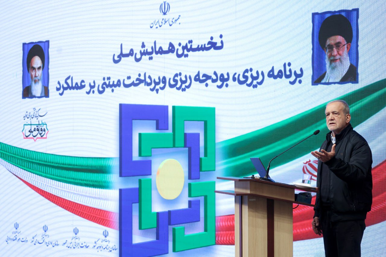 حل مشکل معیشت مردم،  اولویت مهم دولت