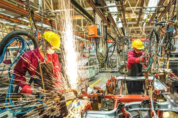 کاهش زمان صدور مجوز واحدهای صنعتی از ۳۰ روز به سه روز