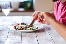 چرا بعد از خوردن غذا احساس سرگیجه داریم؟