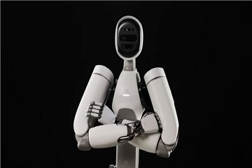 رباتی که بلد است چقدر دست شما را بفشارد!