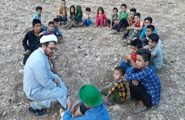 قصه‌گوی سیار بلوطی: اسماعیل آذری‌نژاد