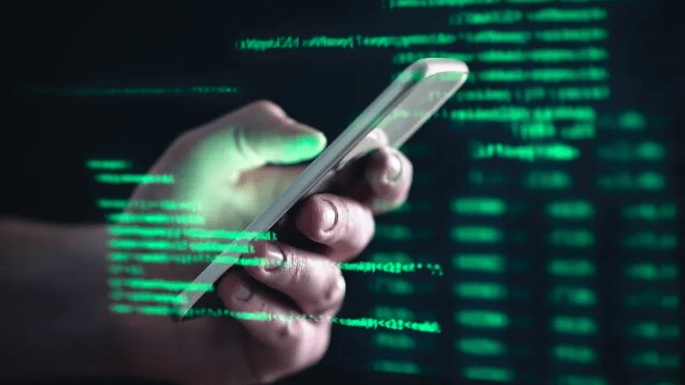 لو رفتن جاسوس‌افزار اسرائیلی با یک عکس در لینکدین