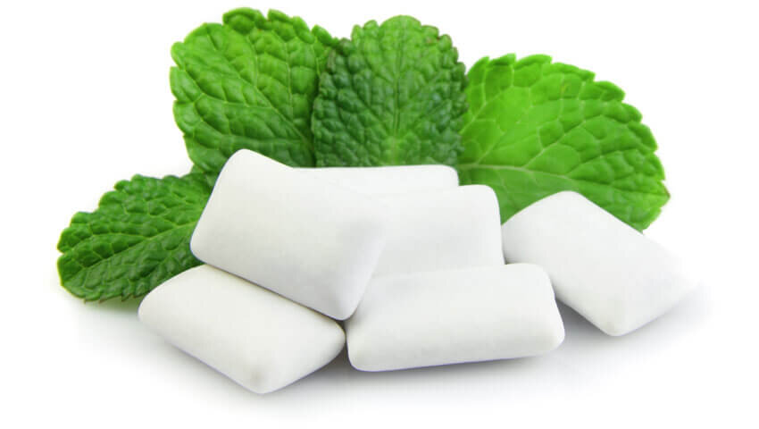 فواید و ضررهای آدامس جویدن