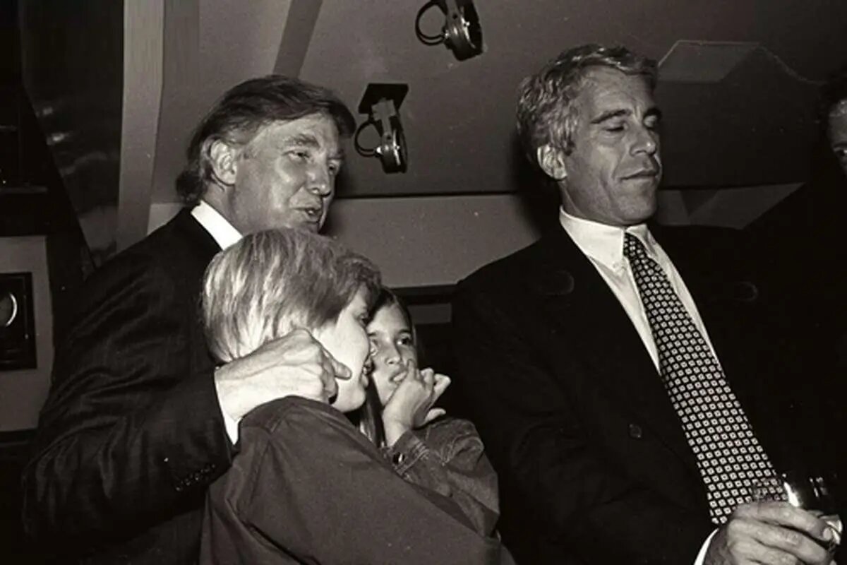 انفجار فساد و تباهی