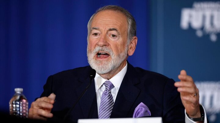 دیپلمات متجاوز